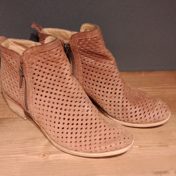 Lucky Brand Shoes - Lucky Brand booties